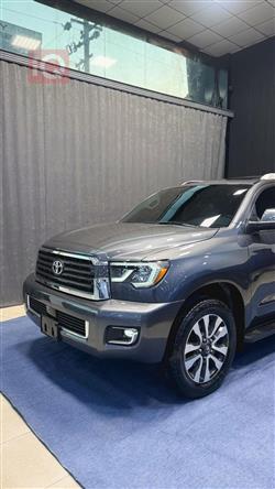 Toyota Sequoia